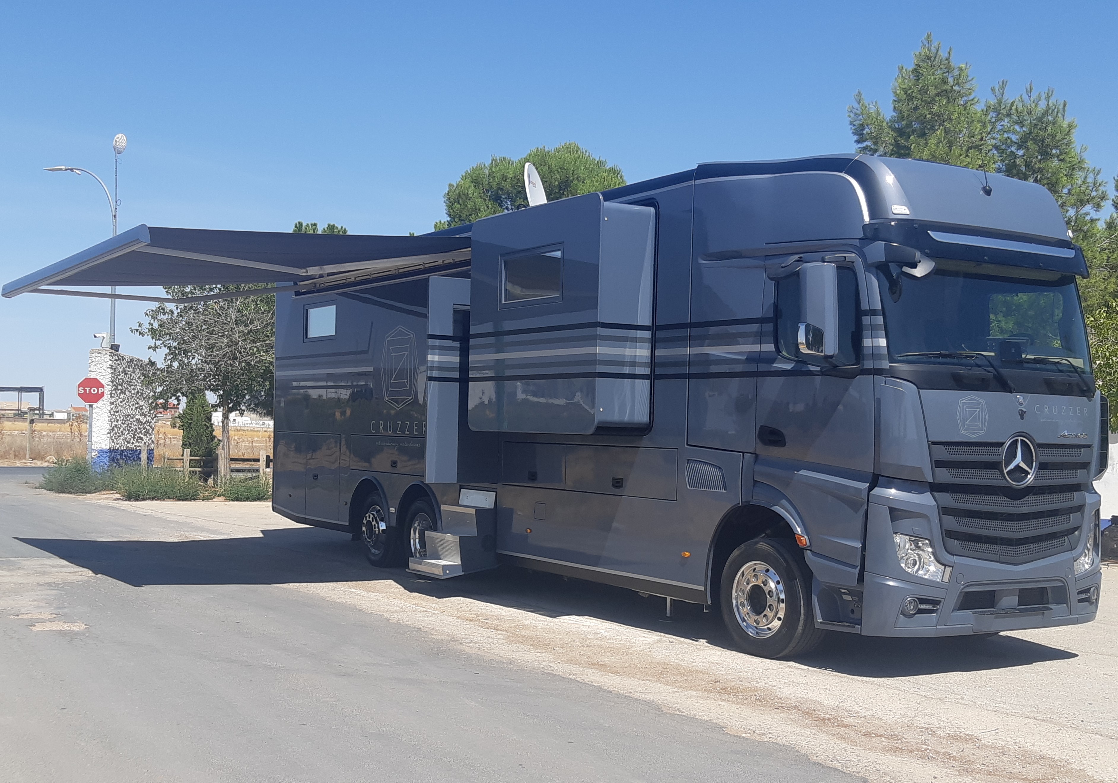 Luxury Motorhome