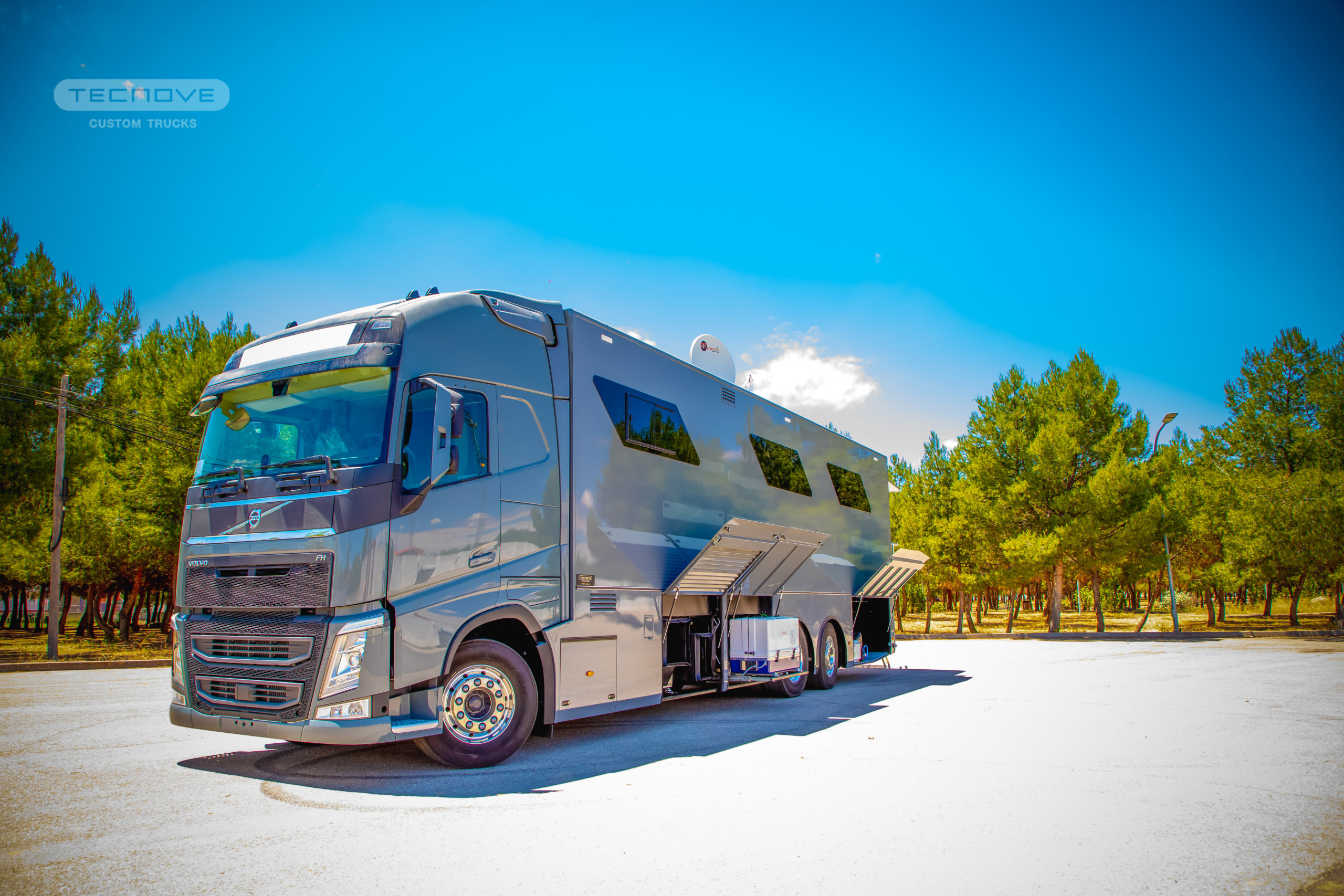 MOTORHOME CRUZZER